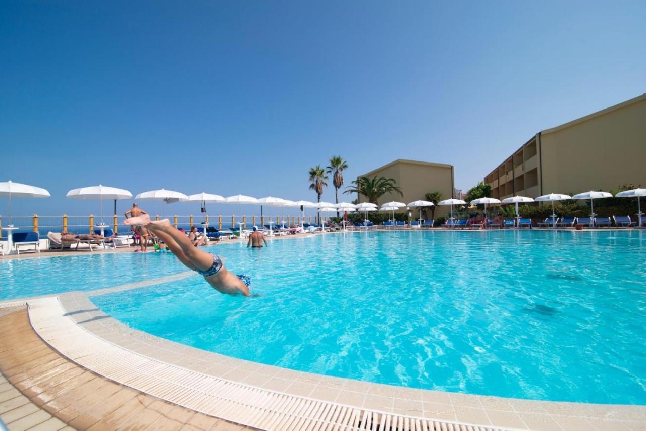 Il Poggio Di Tropea Hotel Parghelia Ngoại thất bức ảnh